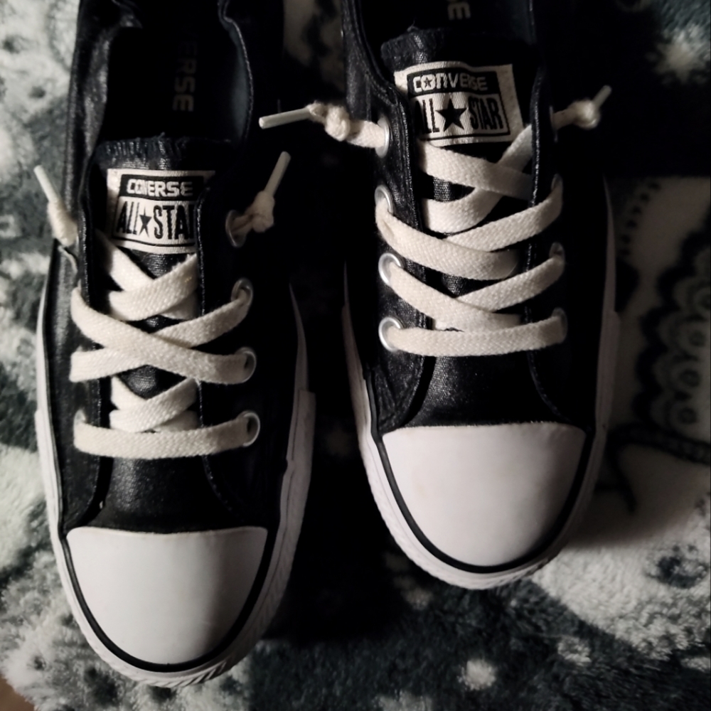 Black Converse Shoreline